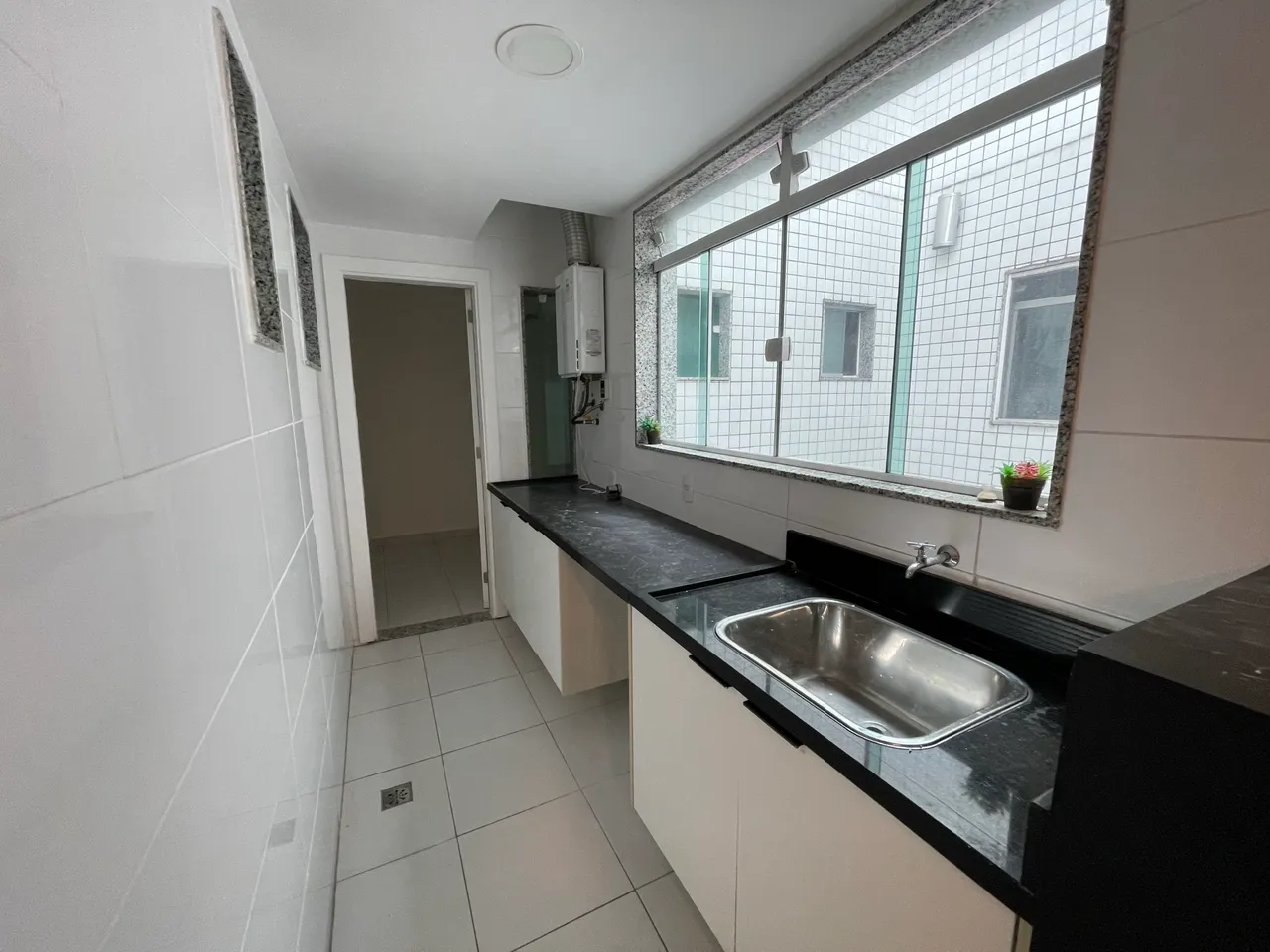 Penthouse with 350 m² and a gas stove kitchen — photo 2