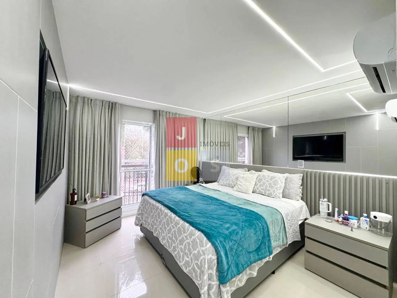 Apartamento mobiliado, 193 m², com janelas do piso ao teto — photo 33