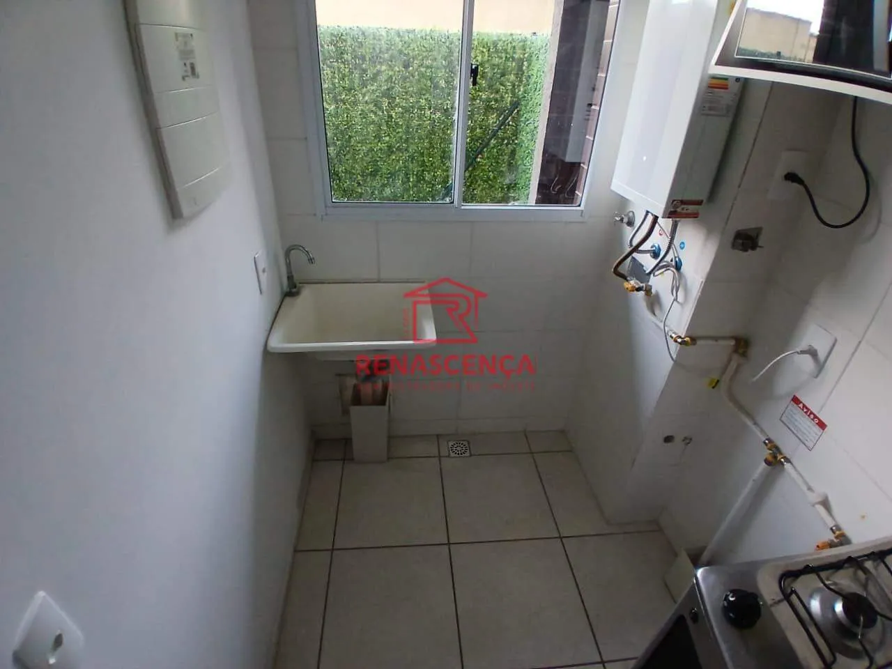 Apartamento amueblado de 2 dormitorios y cocina integrada — photo 17
