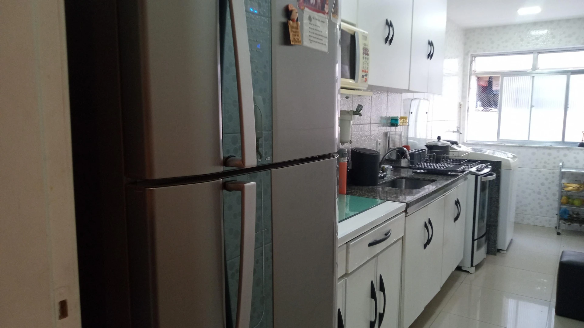 Furnished 3-bedroom apartment with 2 bathrooms — photo 14