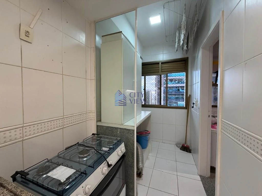 3-bedroom apartment with glass-enclosed balcony — photo 16
