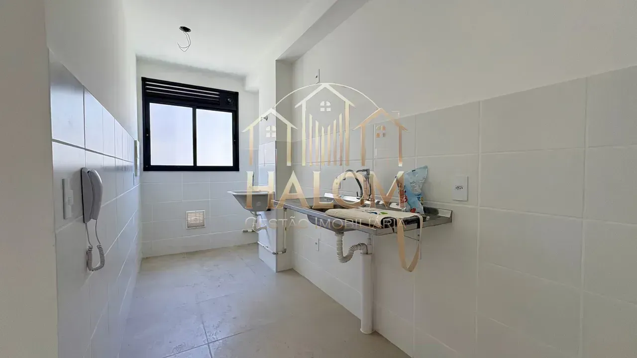 Unfurnished apartment with 2 bedrooms and 2 bathrooms — photo 3