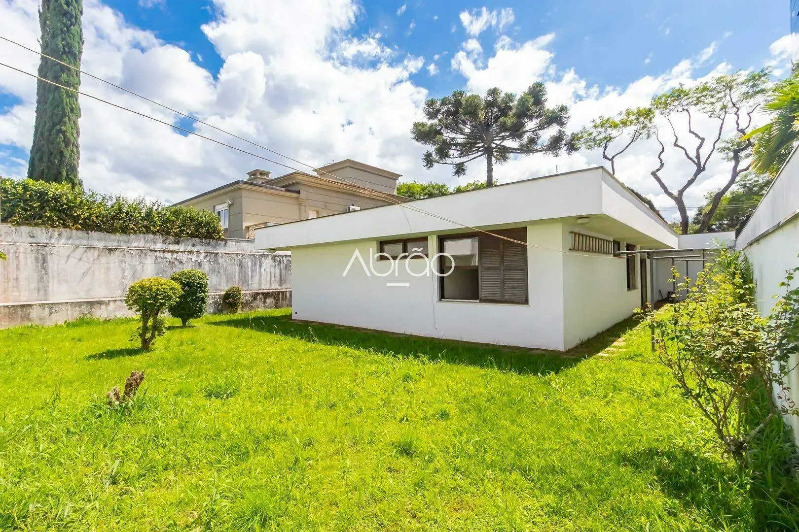 House with 4 bedrooms, 5 bathrooms and 319 m² — photo 21