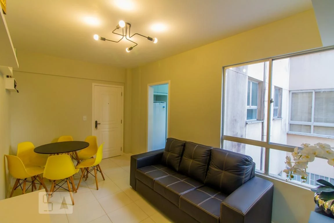 3-bedroom apartment with a washing machine — photo 9