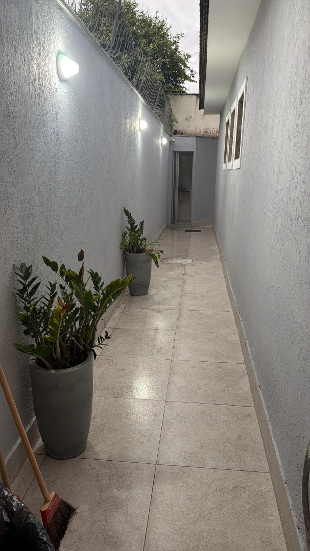 House, 220 m², with a grill on the balcony — photo 28