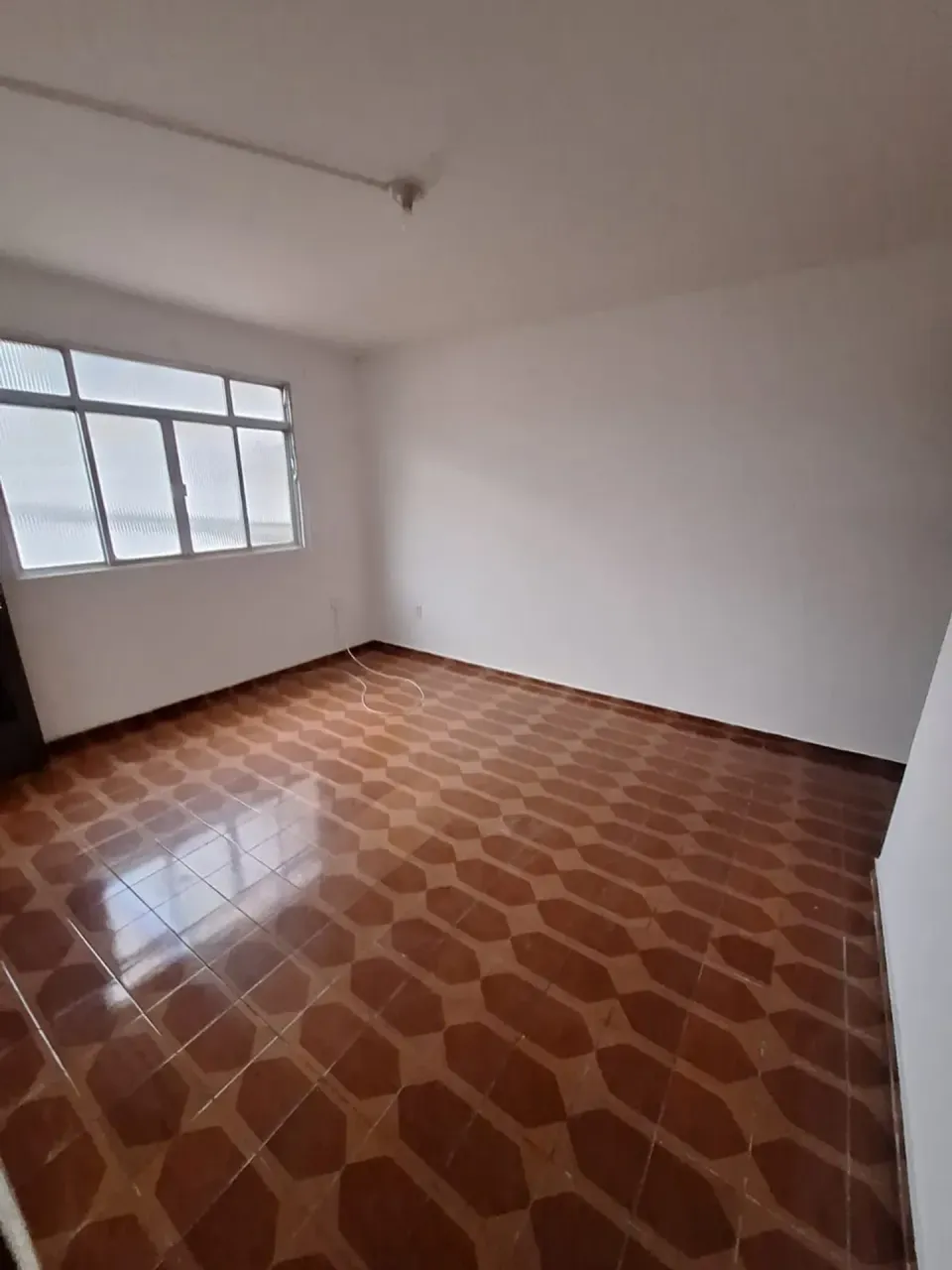 Rental apartment with no parking, 1 bedroom and 1 bathroom — photo 4