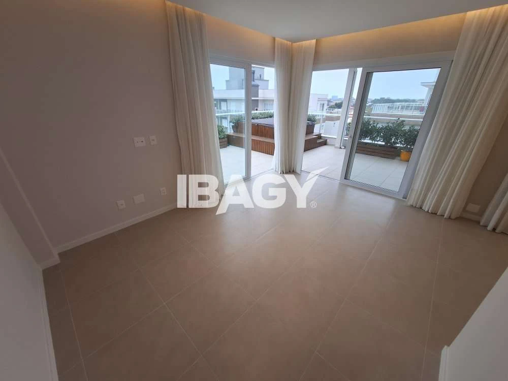 Furnished penthouse with 220 m², 3 bedrooms and 2 parking — photo 5