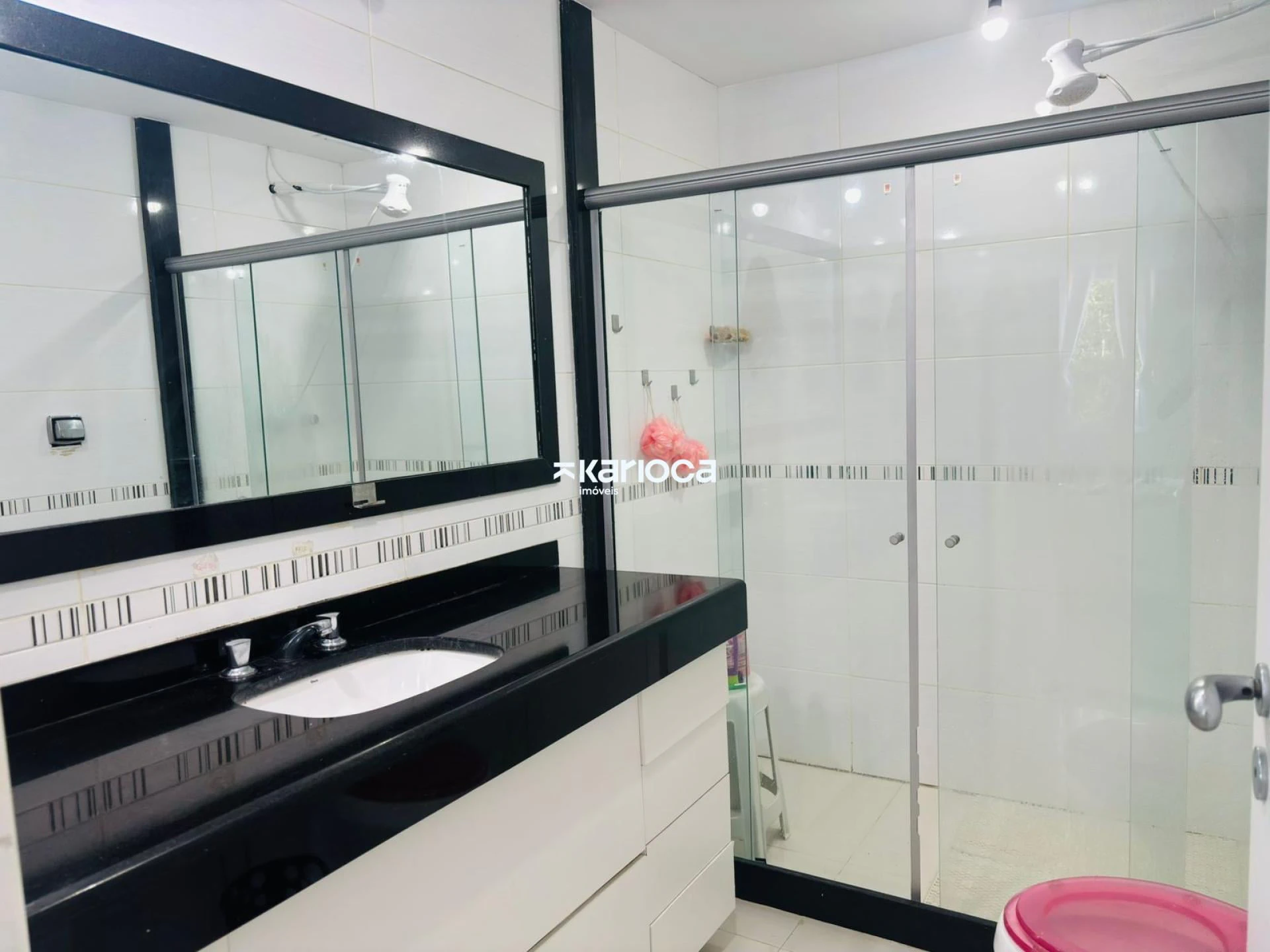 Furnished house with 6 en-suites and a private pool — photo 6