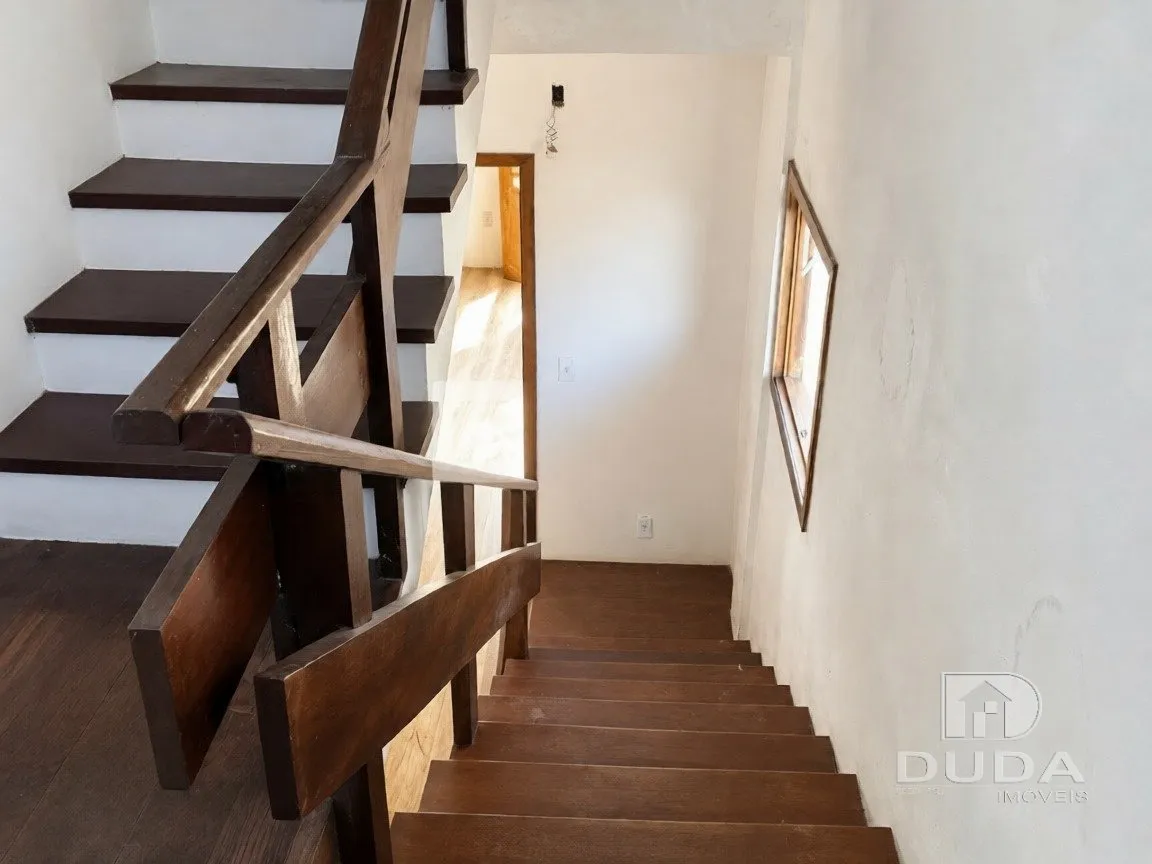 Casa mobiliada com 5 quartos e 260 m² com 2 suítes — photo 18
