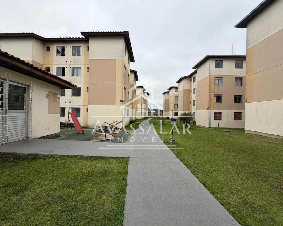 Apartamento com piso de madeira ou laminado, Ganchinho — photo 11
