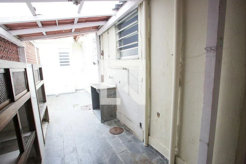 80 m² apartment with 2 bathrooms and en-suite
