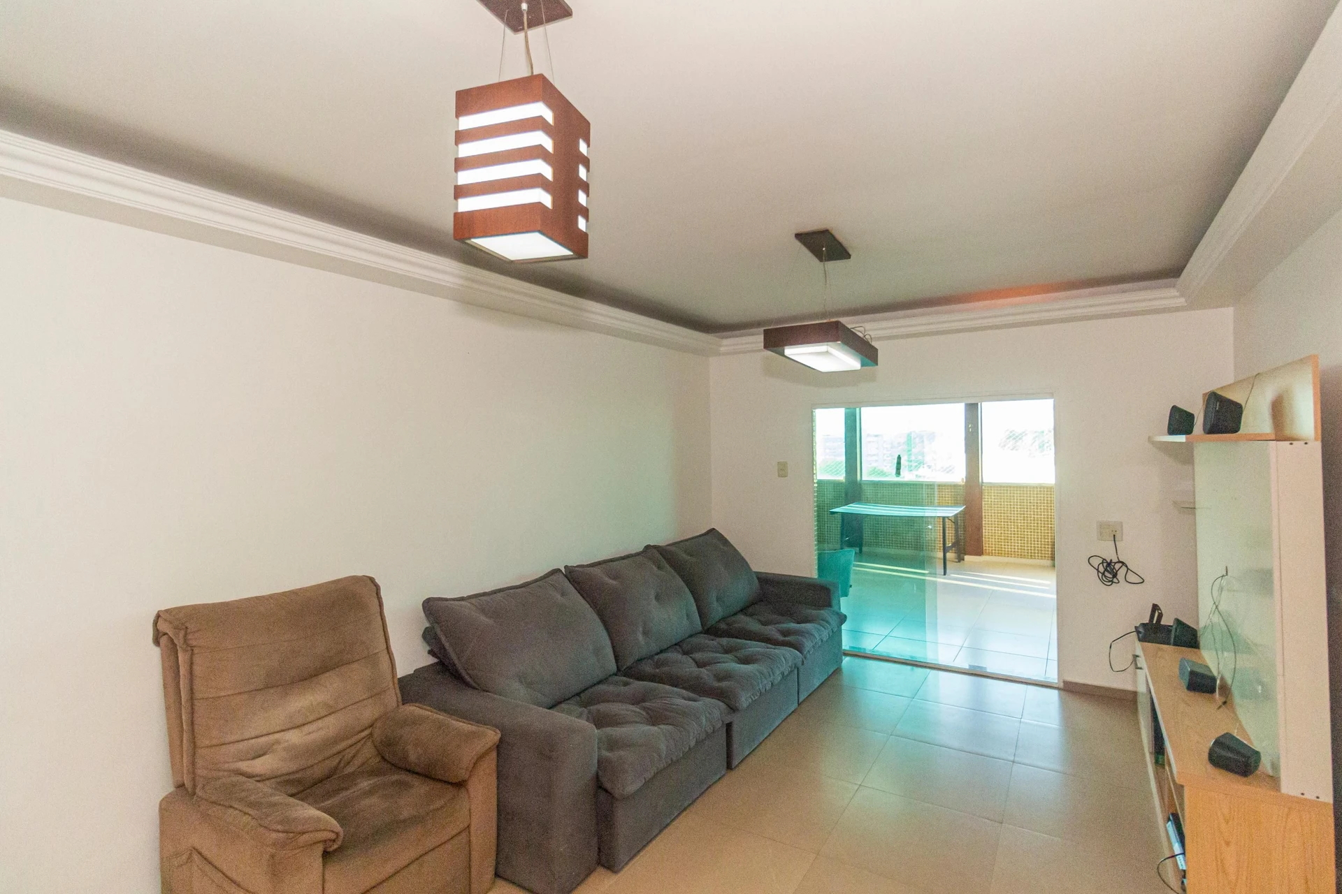 Apartamento mobiliado com 4 quartos e 3 banheiros — photo 5