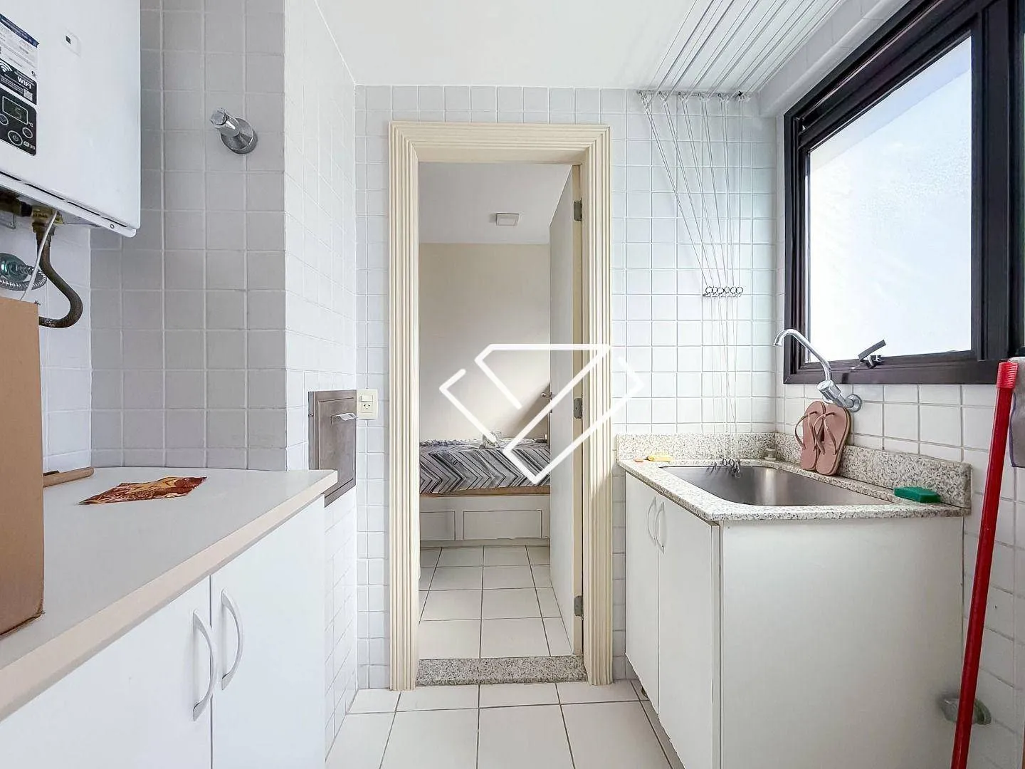 3-bedroom apartment with 165 m² and 3 parking spaces — photo 31