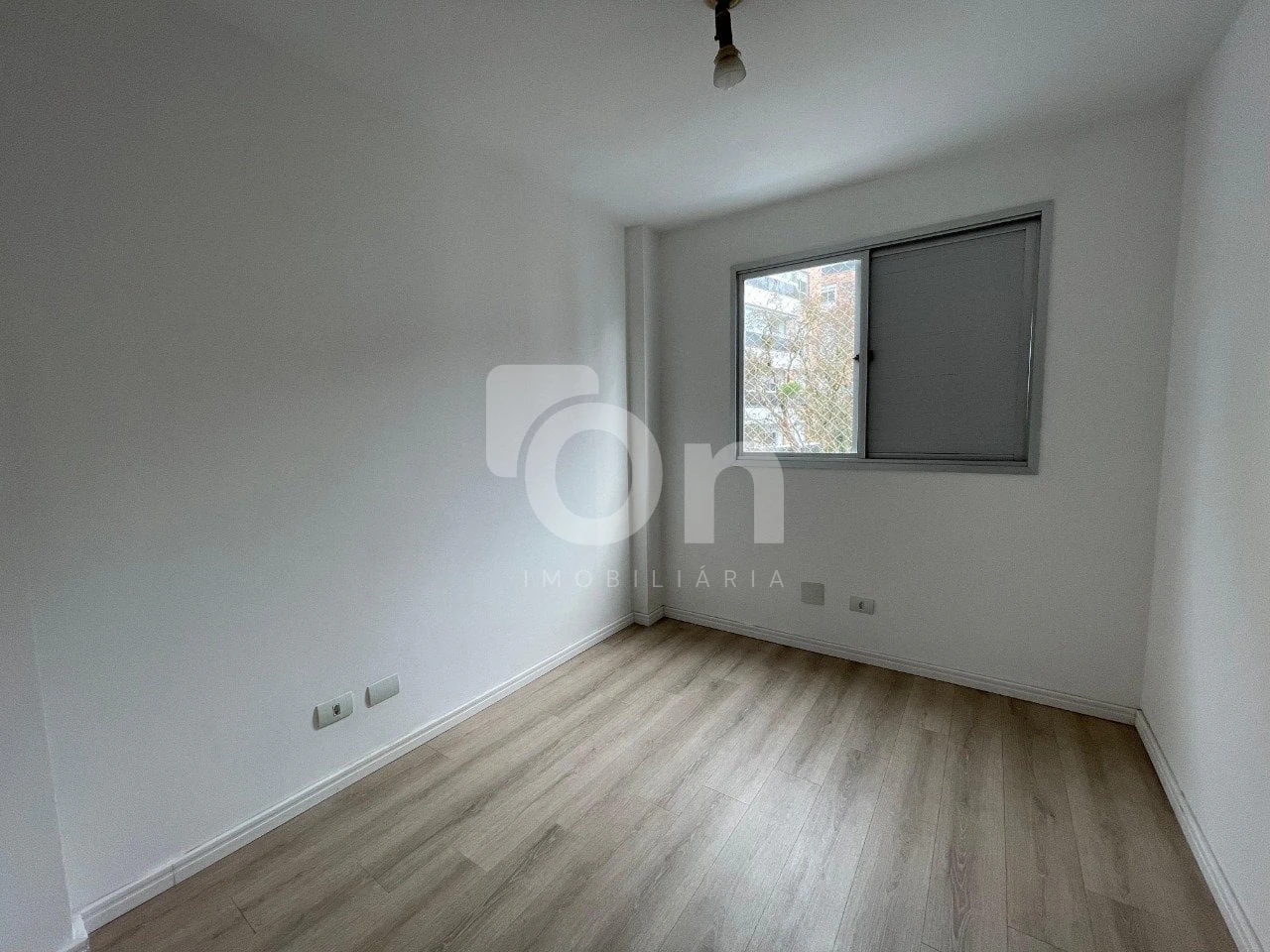 Apartment, 80 m², with wood or laminate floors — photo 11