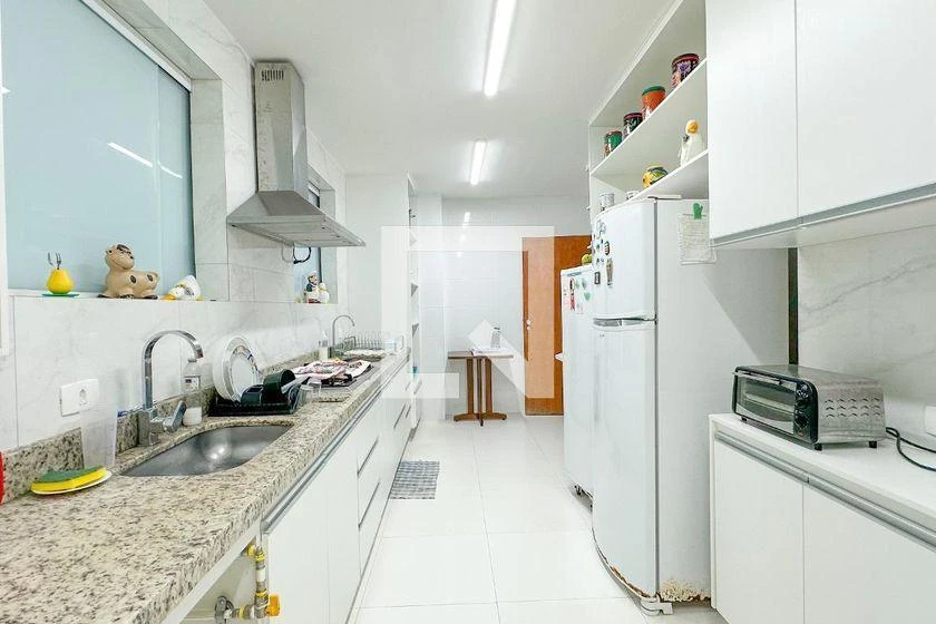 Apartamento para aluguel com 4 quartos e 300 m² — photo 42
