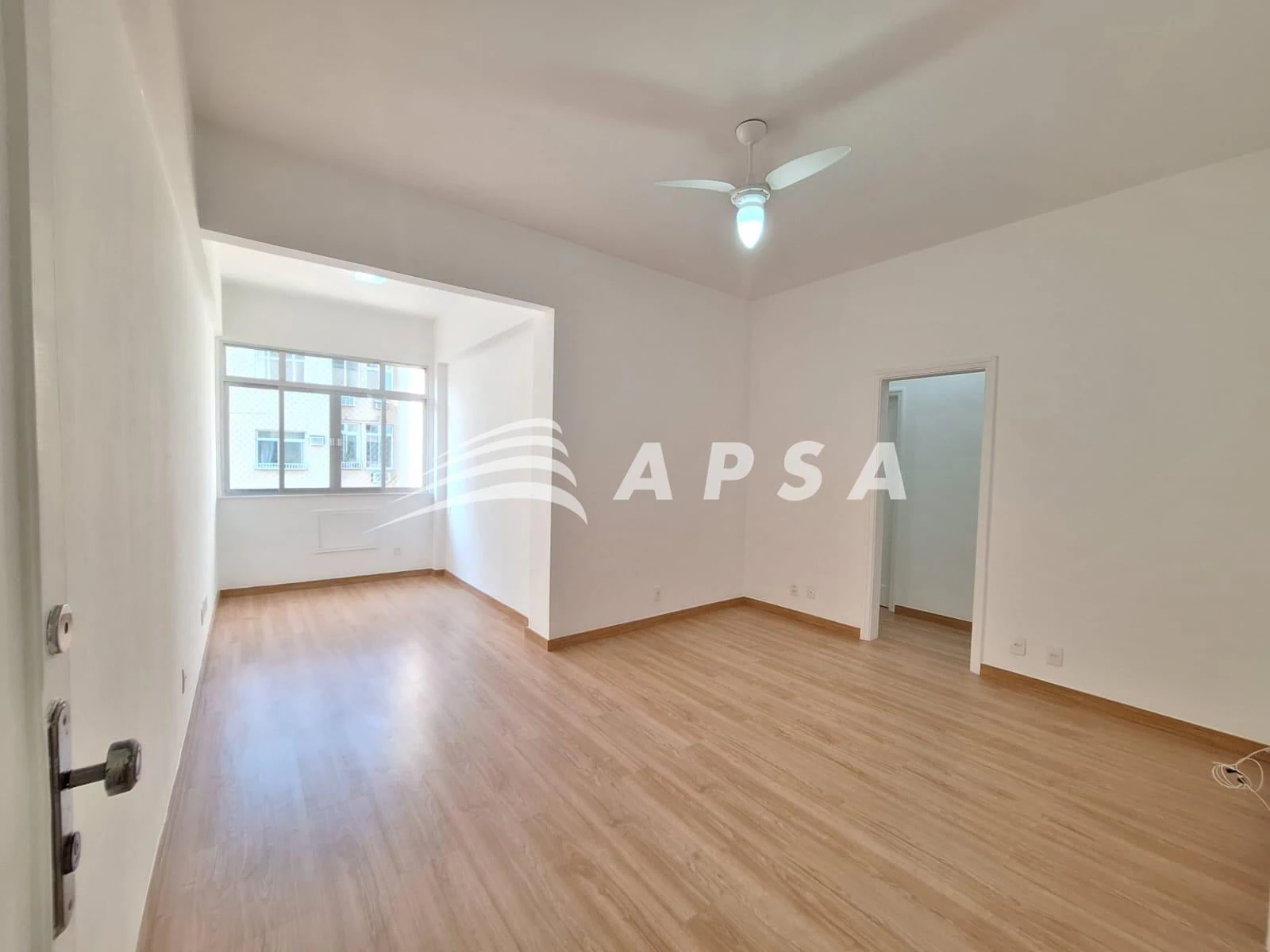 97 m² apartment with 3 bedrooms and 2 bathrooms — photo 3