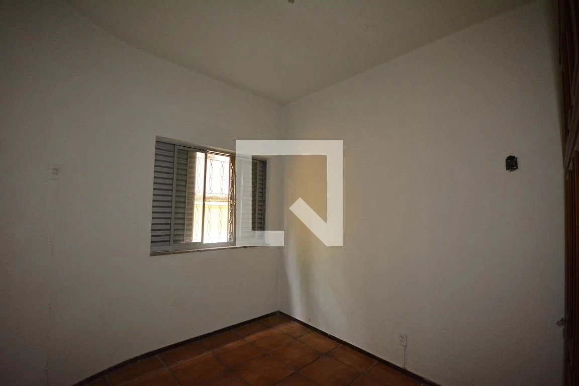 2-bedroom apartment with 1 bathroom, no parking space — photo 11