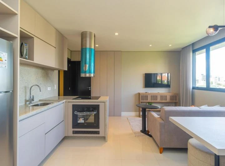 Furnished 1-bedroom apartment with en-suite and 80 m² — photo 3