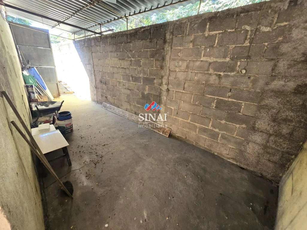 Casa com 4 quartos, 4 banheiros e 8 vagas — photo 26
