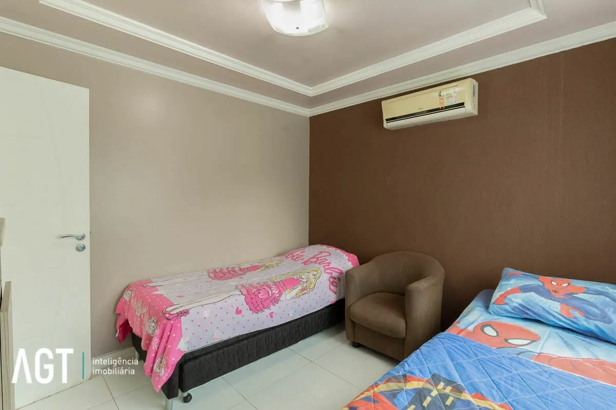 Furnished house with 4 bedrooms, 1 bathroom and 3 parking — photo 38