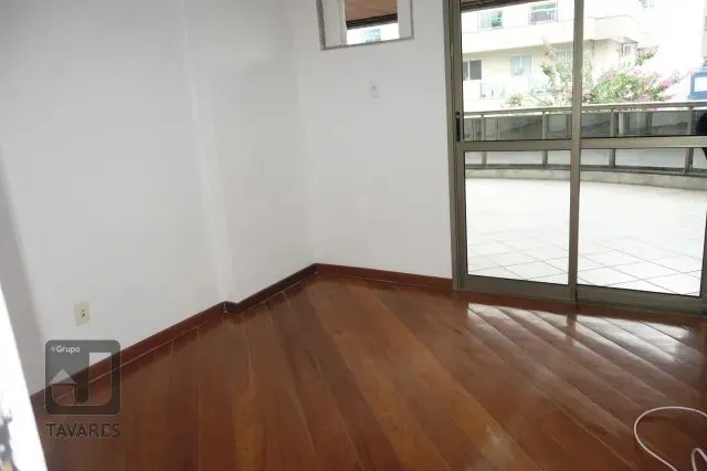 Apartamento de 2 quartos com cozinha independente e varanda — photo 10