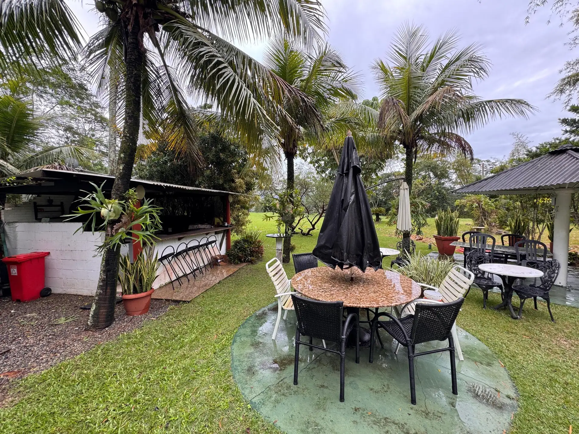 Casa para locação com 3 suítes e jardim privativo — photo 69