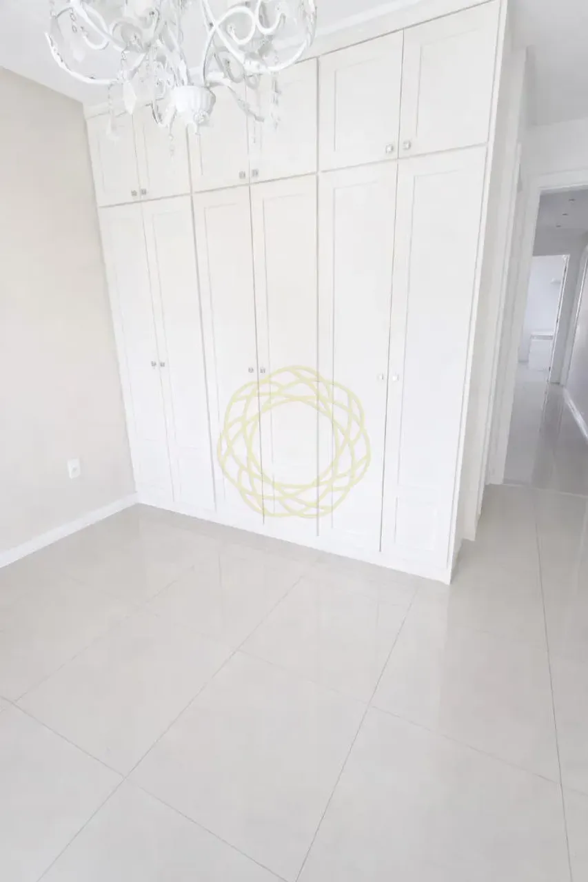 Будинок на 5 спалень і 5 ванних, 350 м² — photo 3