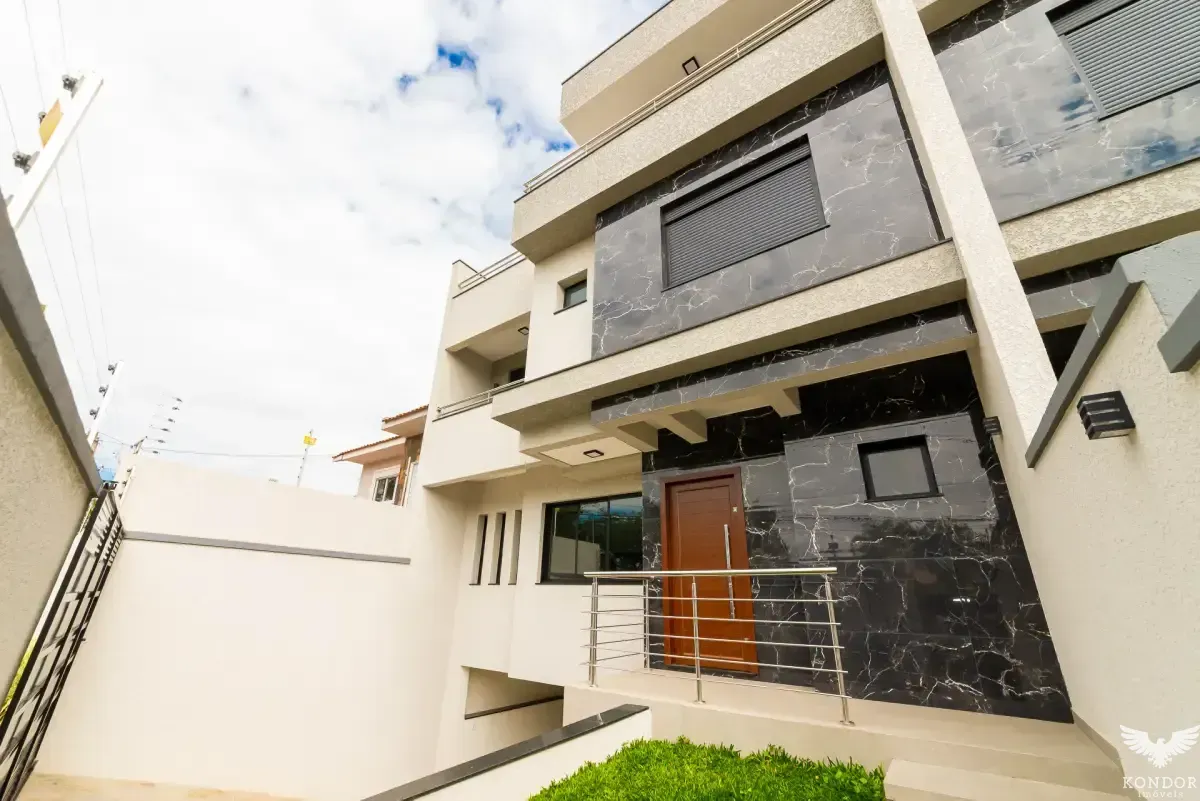 Two-story house with 230 m² and 3 bedrooms, 1 suite — photo 29