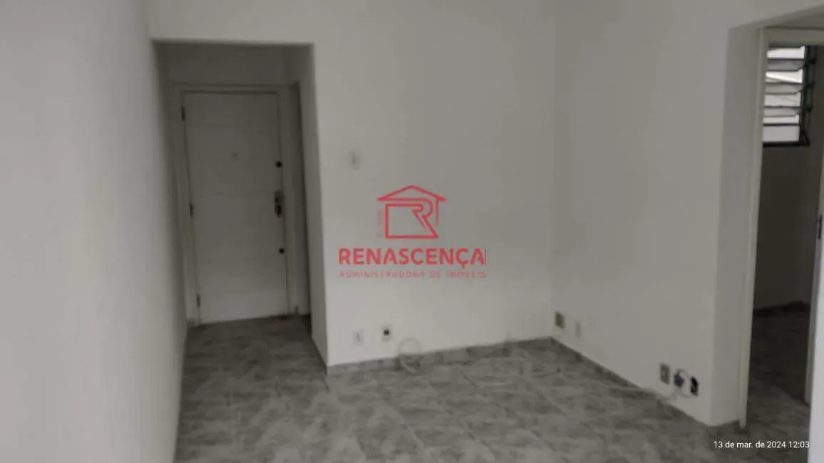 One-bedroom apartment with a washing machine — photo 16