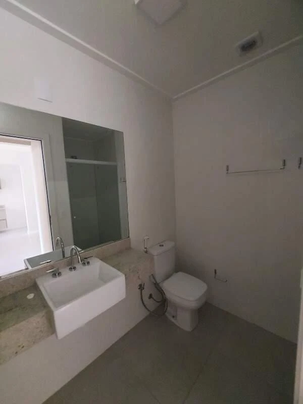 One-bedroom apartment with a grill on the balcony — photo 21
