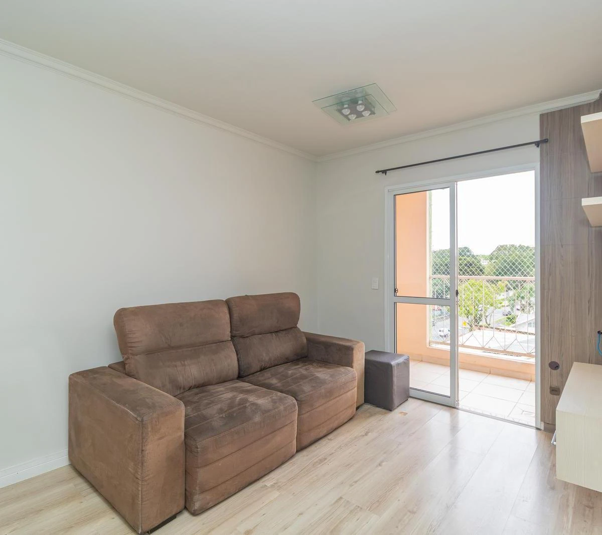 3-bedroom apartment with a home office in Curitiba — photo 3