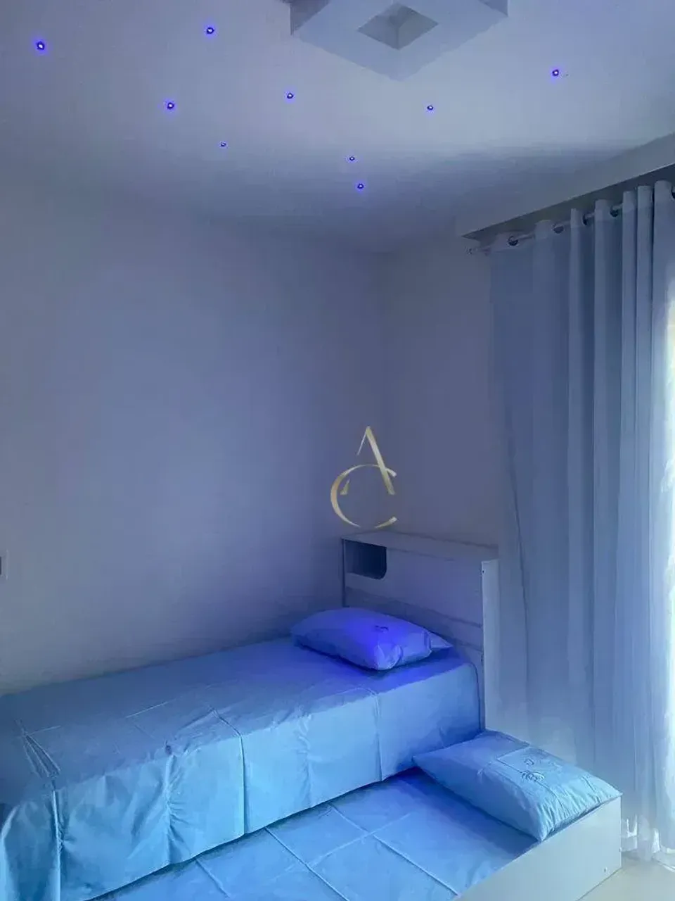 Casa mobiliada com cozinha aberta e fogão a gás — photo 15