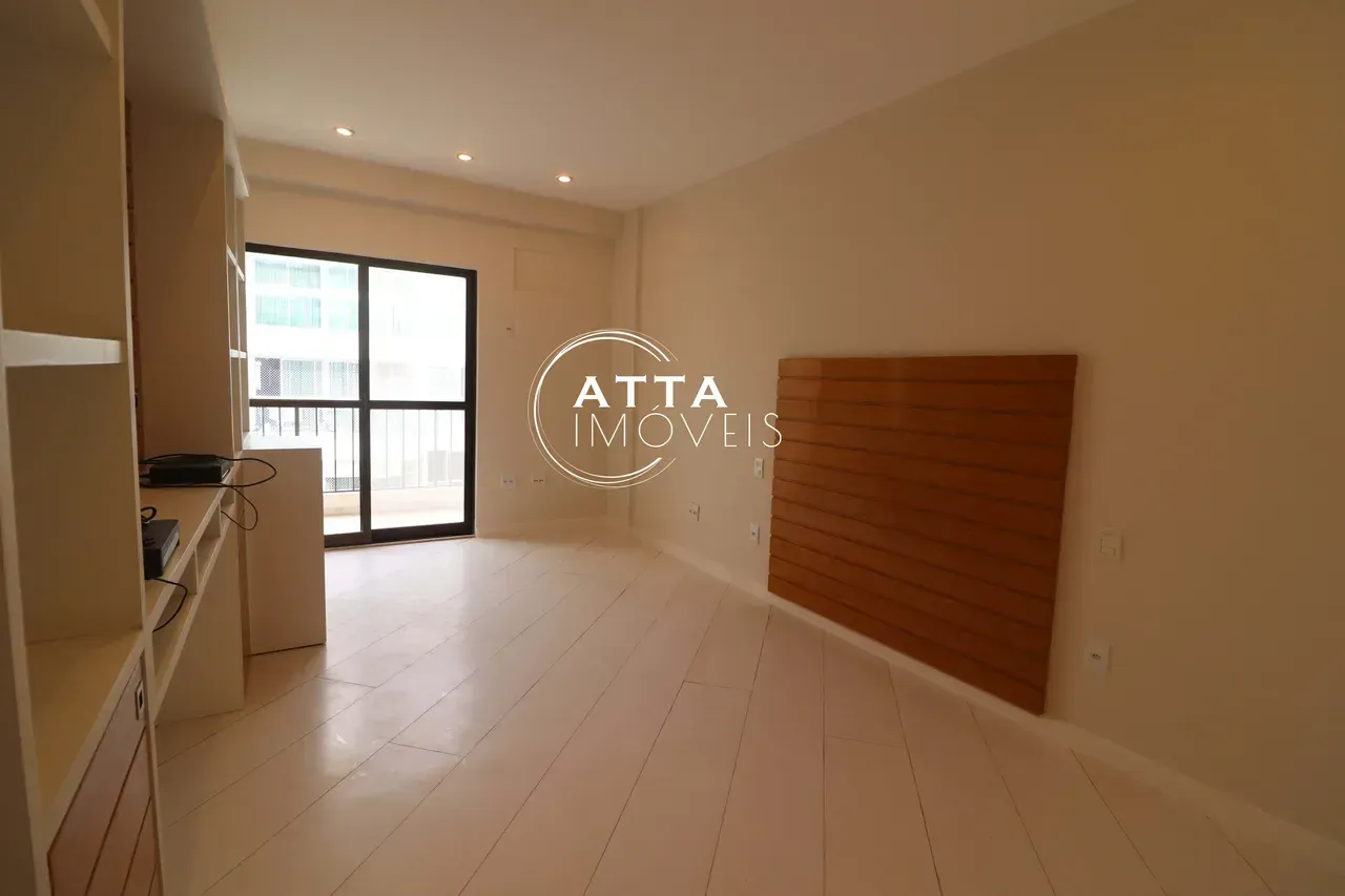 Apartamento com 3 quartos e varanda fechada — photo 18