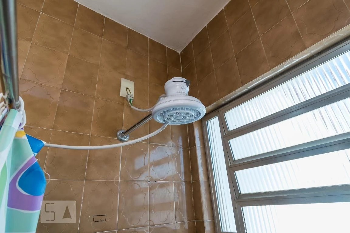 Casa para alugar com 6 quartos e 3 banheiros — photo 39