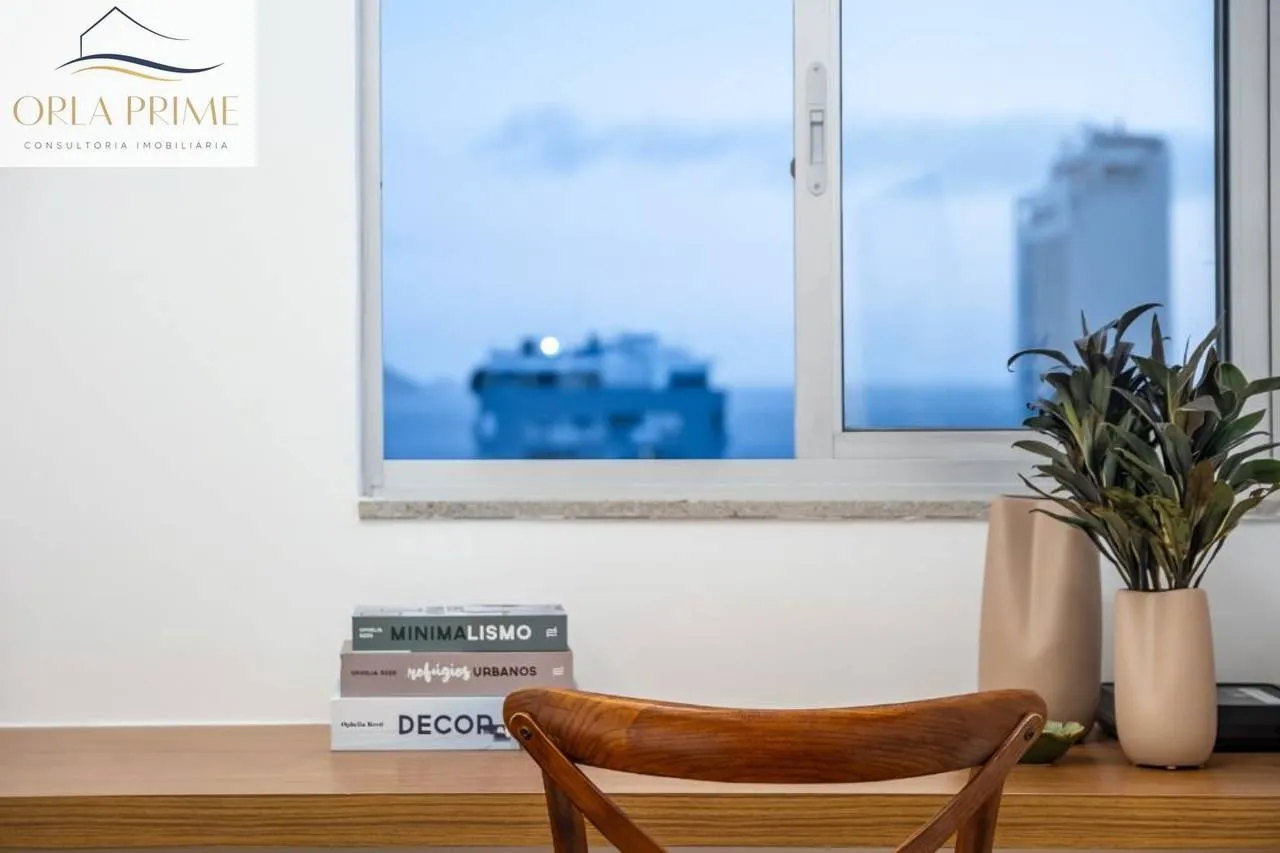 2-bedroom apartment with a water view — photo 26