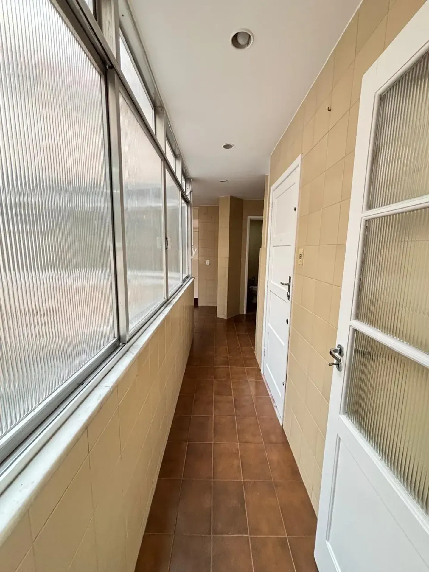 Apartment, 280 m², with a water view — photo 28
