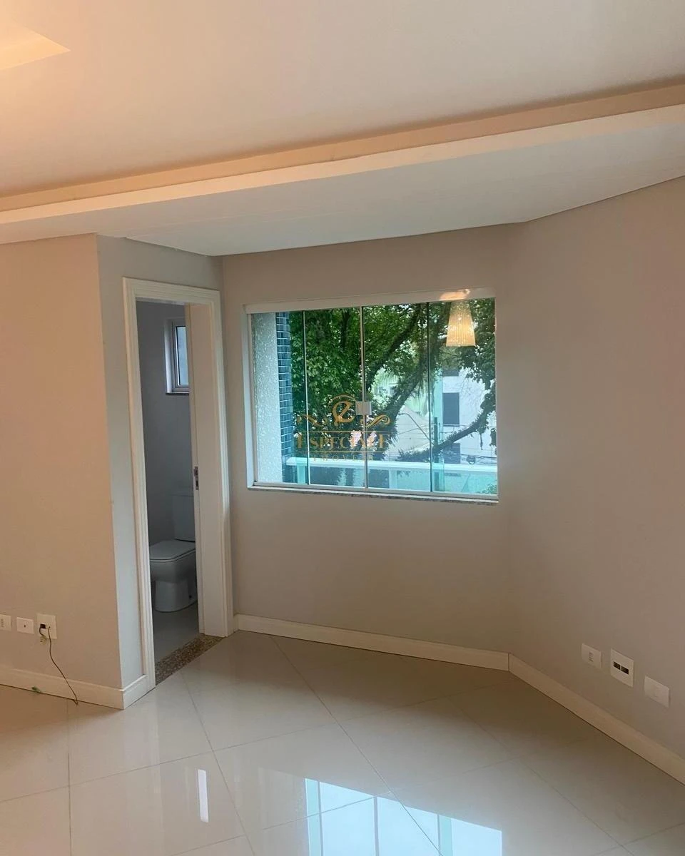 Квартира: 3 спальні, 1 з власною ванною кімнатою, 140 м² — photo 3