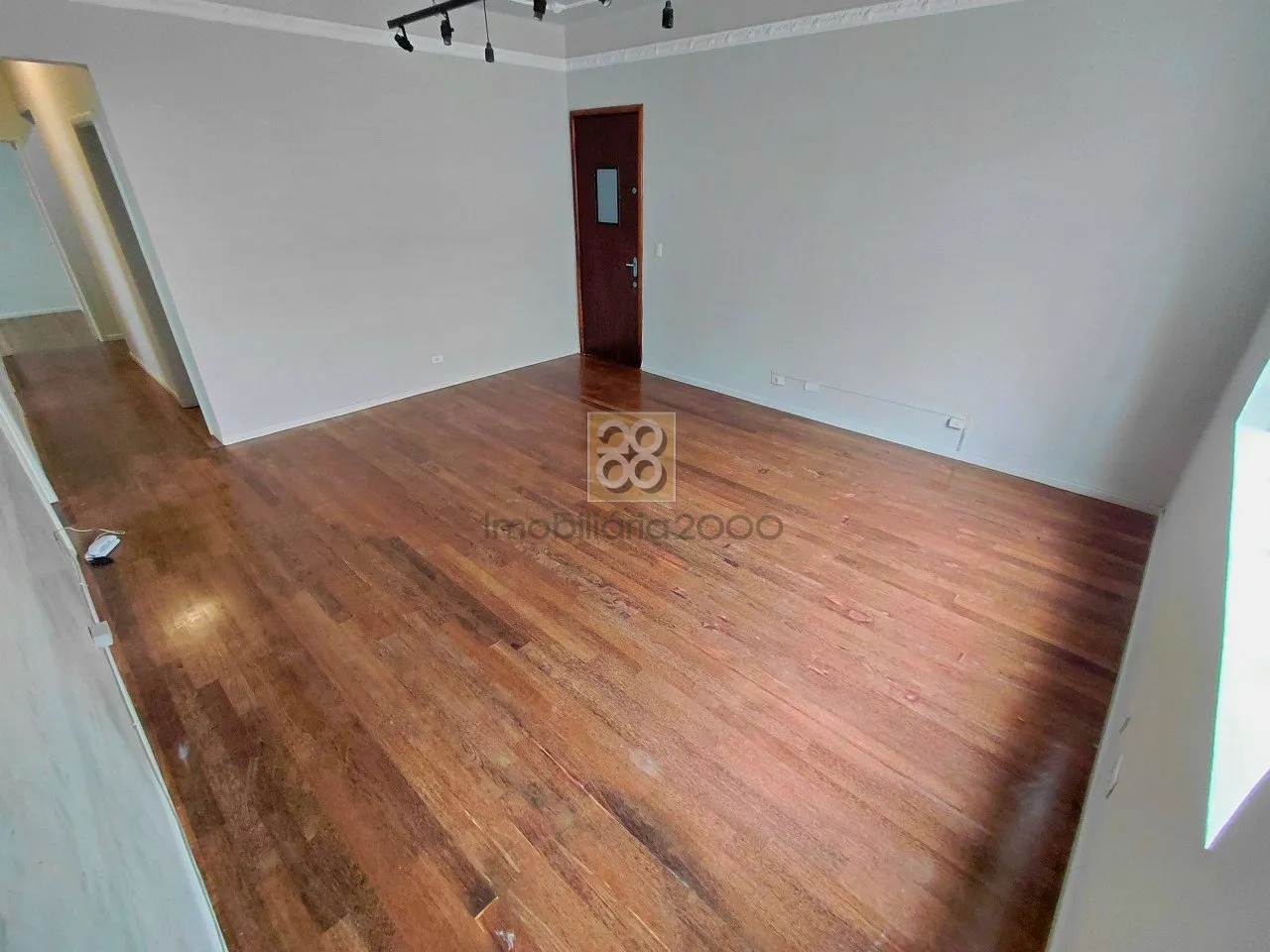 Apartment, 90 m², with wood or laminate floors — photo 9
