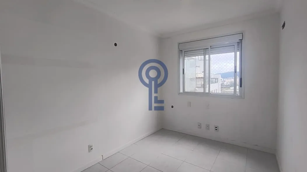 Apartamento de 3 dormitórios com cozinha fechada e 1 vaga — photo 6