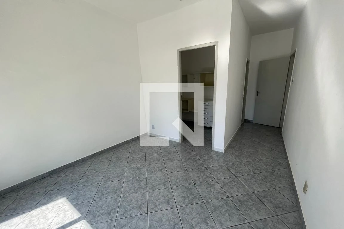 Casa para alugar com 4 quartos, varanda e quintal — photo 43
