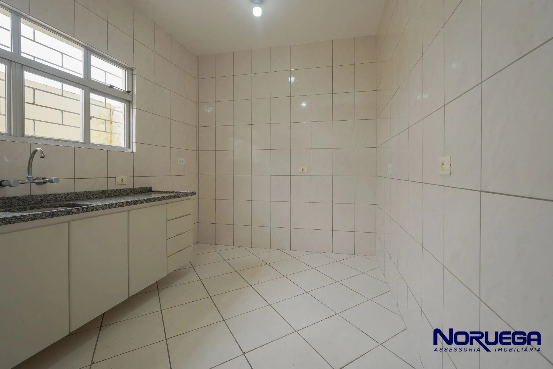 Garden in a 3-bedroom house, 103 m² — photo 2