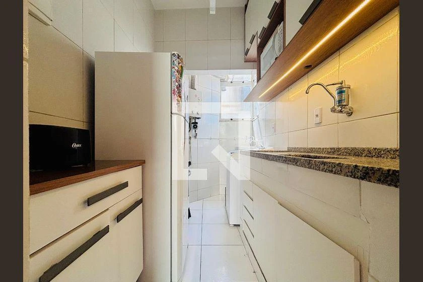 42 m² apartment with a washing machine and a home office — photo 2