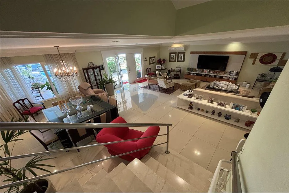 Furnished house with 4 bedrooms and 508 m² — photo 6