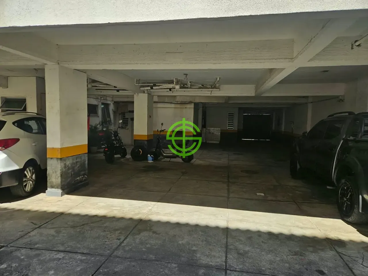 Apartamento com 3 quartos, 4 banheiros e cozinha fechada — photo 10