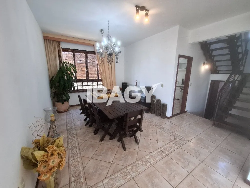Furnished house with 5 bedrooms, 2 suites and 2 parking — photo 12