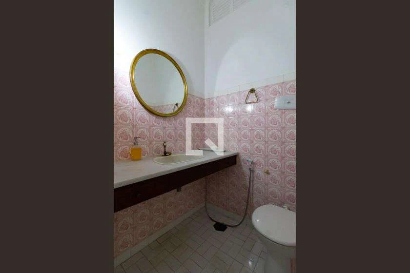 293 m² apartment with 3 bedrooms and private garden — photo 15