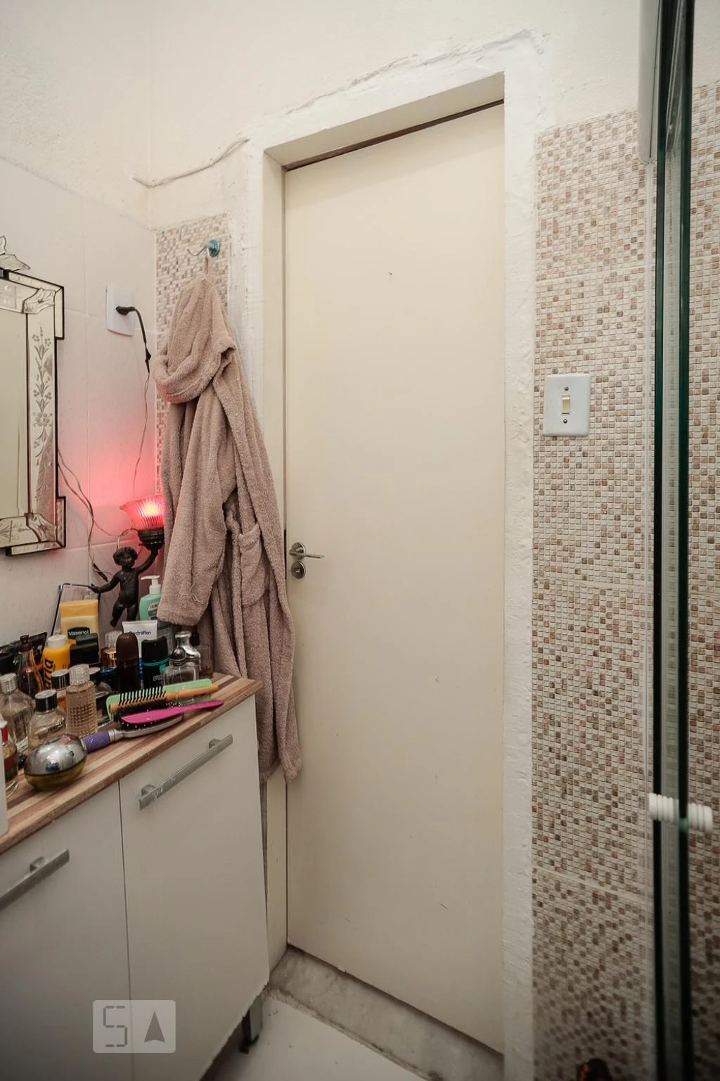 Apartamento mobiliado de 1 quarto com box de vidro — photo 23