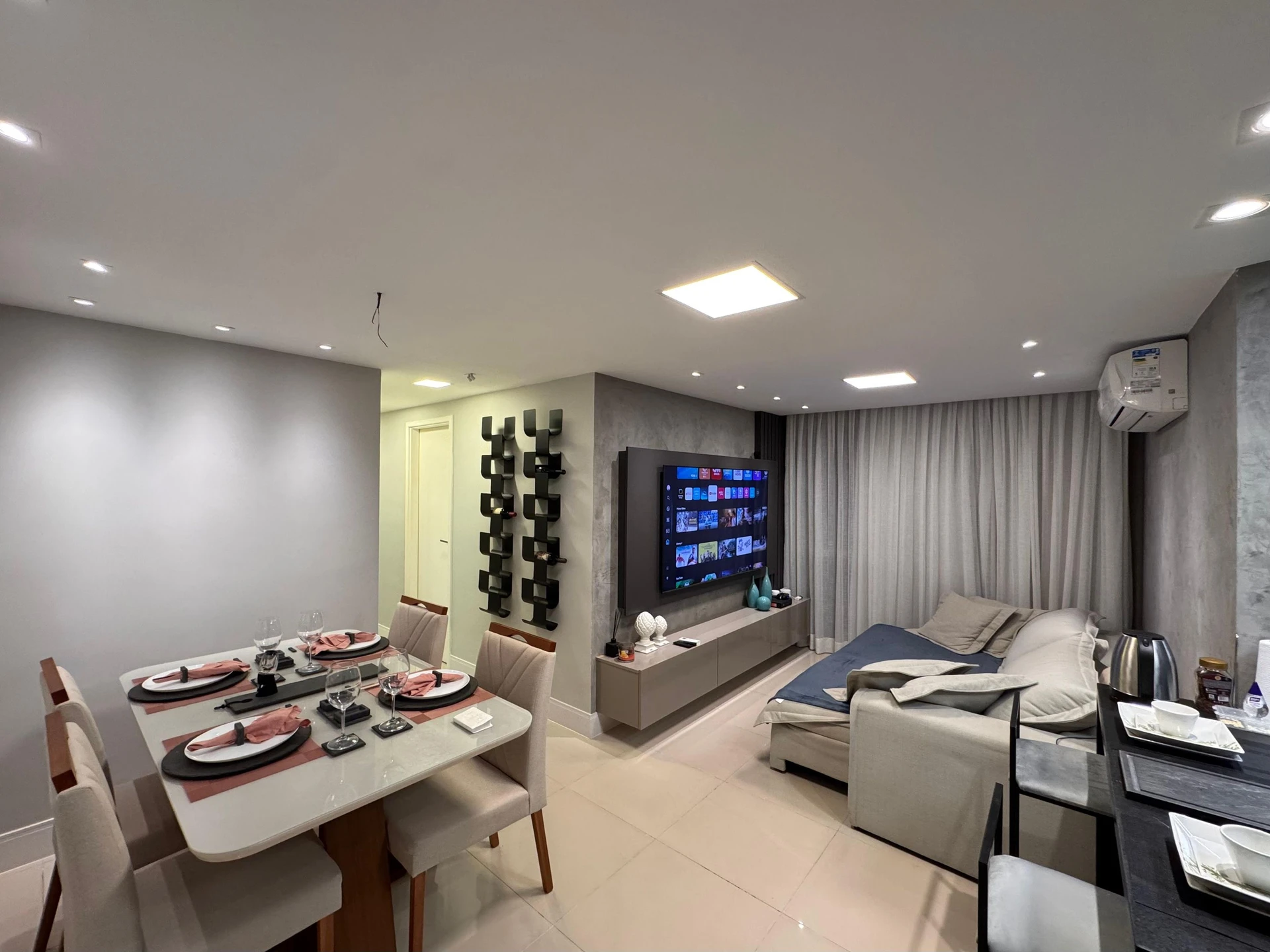 Apartamento amueblado con 3 habitaciones y cocina abierta