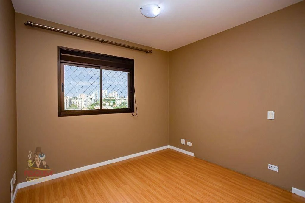 Apartment with 4 bedrooms and 190 m² — photo 3