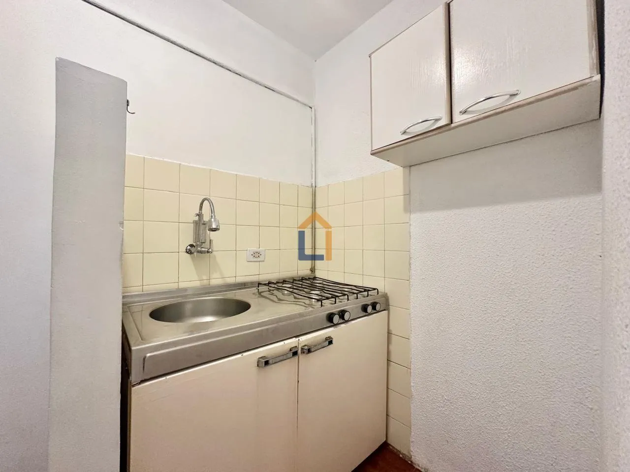 90 m² apartment with 2 bedrooms and no parking — photo 11